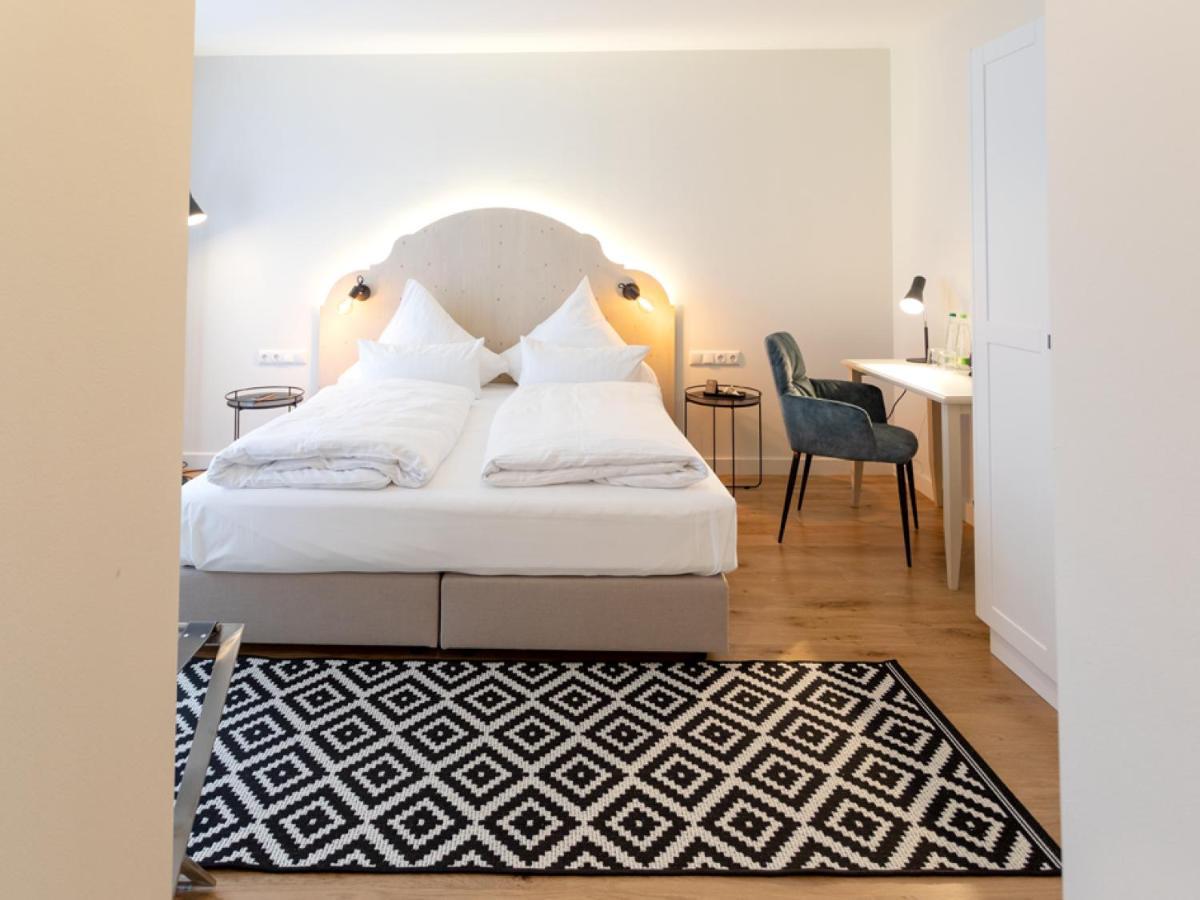 Hotel Tuchhaus フォルカッハ エクステリア 写真