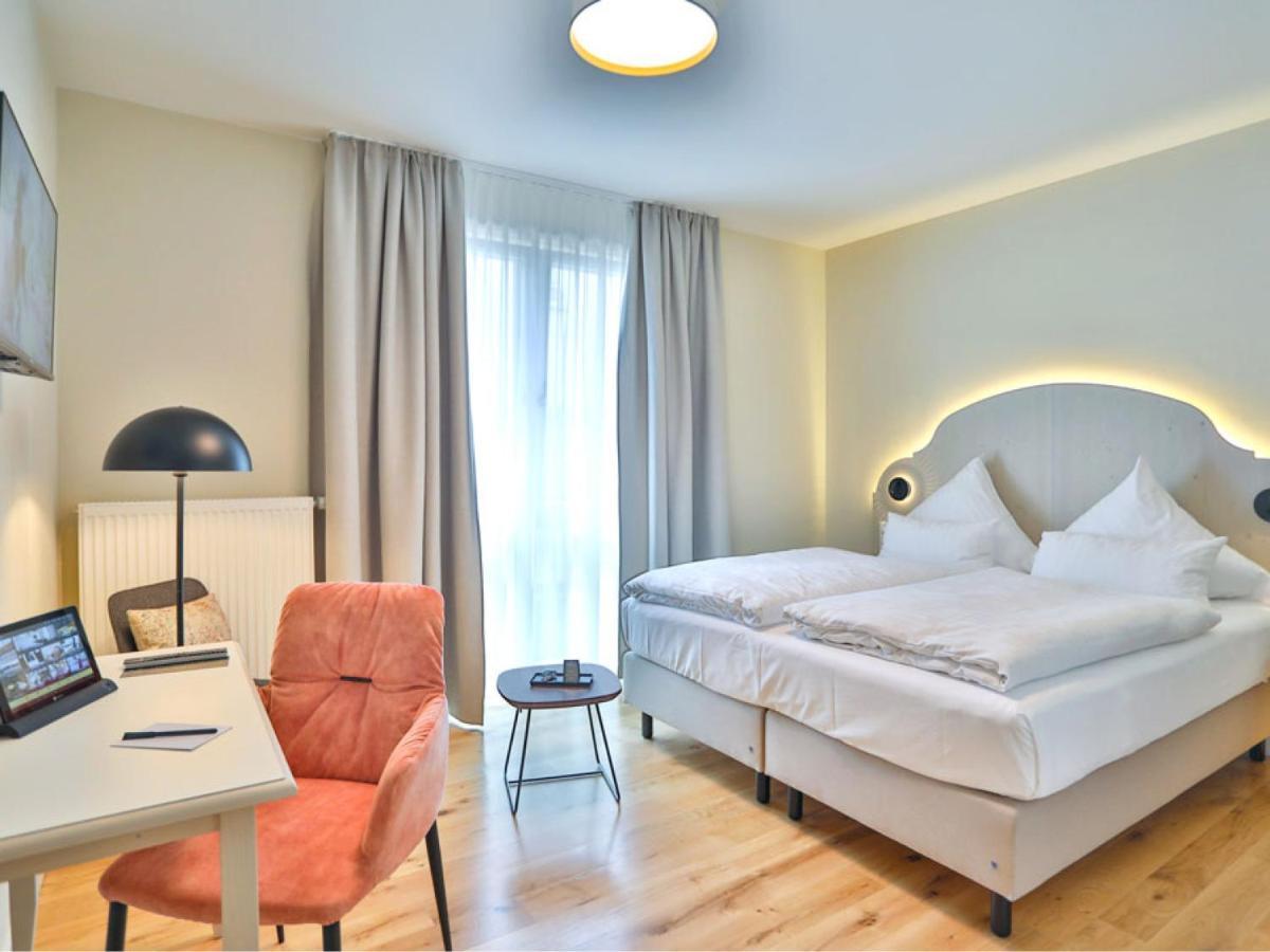 Hotel Tuchhaus フォルカッハ エクステリア 写真