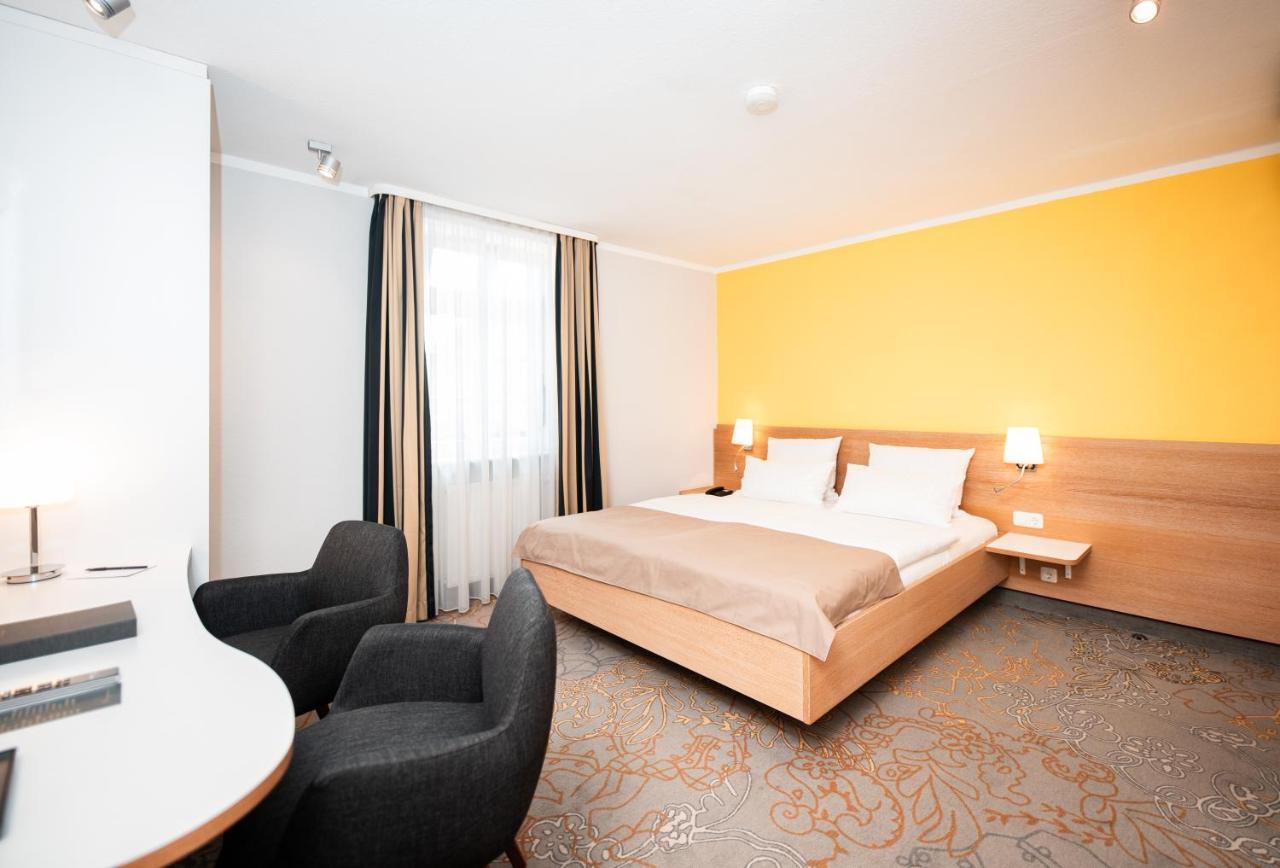 Hotel Tuchhaus フォルカッハ エクステリア 写真